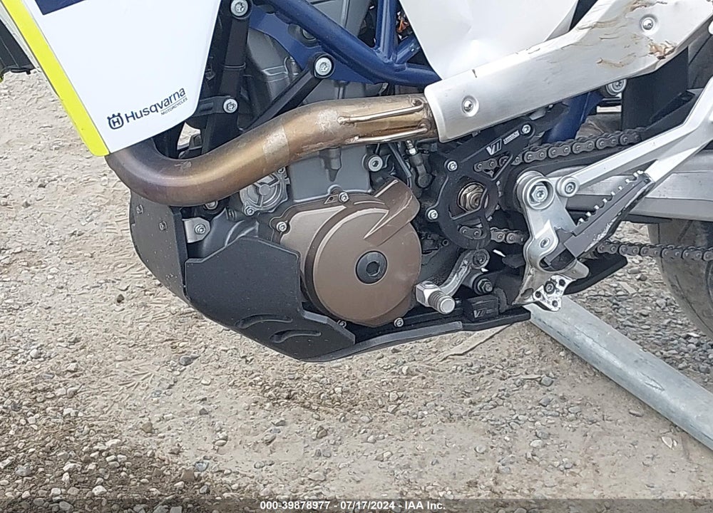 2020 HUSQVARNA 701 ENDURO VIN: VBKUEV403LM775494