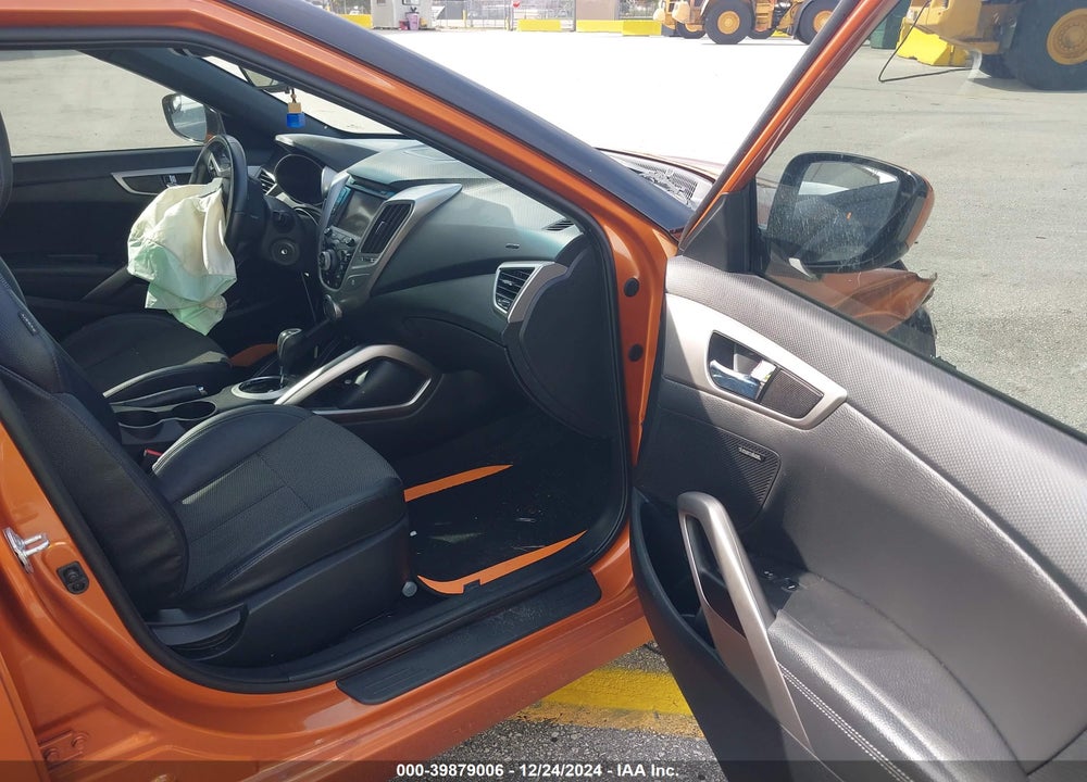 2016 HYUNDAI VELOSTER VIN: KMHTC6ADXGU286639