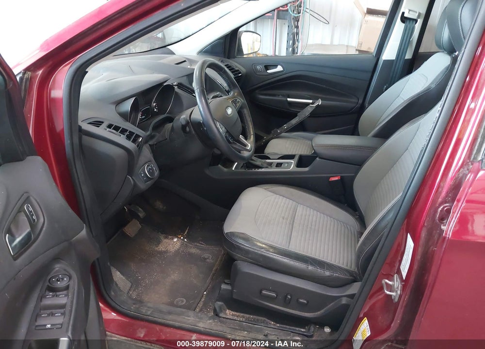 2018 FORD ESCAPE SE VIN: 1FMCU9GD1JUA81272