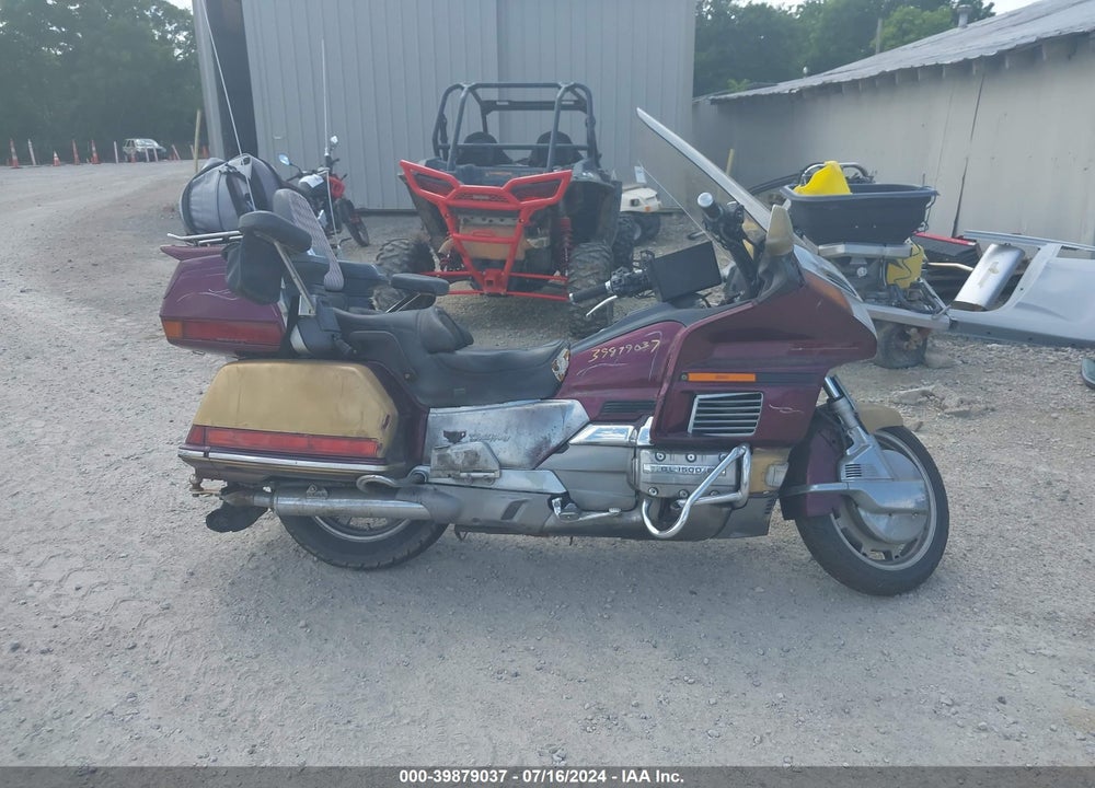 1990 HONDA GL1500 VIN: 1HFSC2205LA200742