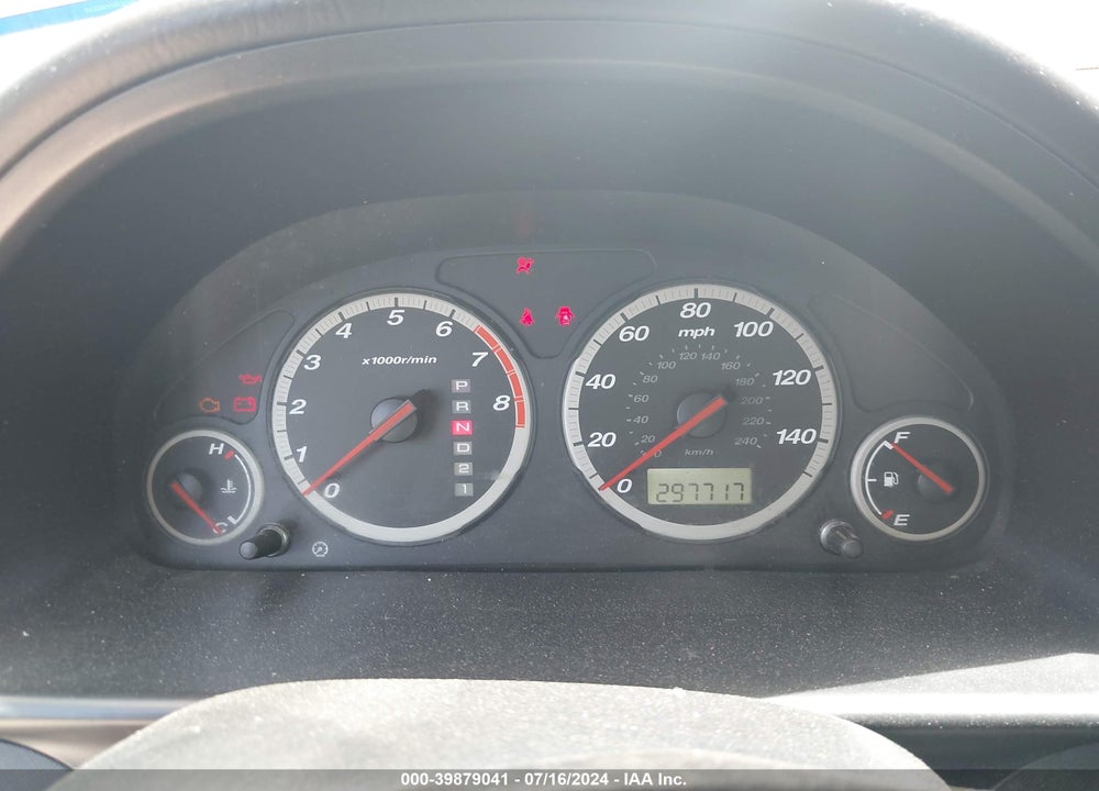 2005 HONDA CR-V LX VIN: JHLRD68595C020447