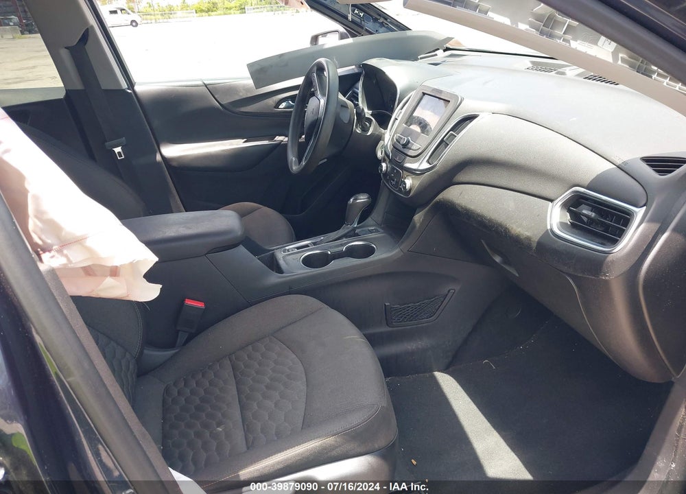 2019 CHEVROLET EQUINOX LT VIN: 3GNAXUEV8KS514418