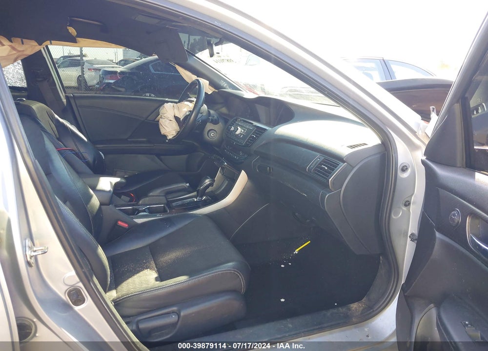 2016 HONDA ACCORD SPORT VIN: 1HGCR2F55GA205028