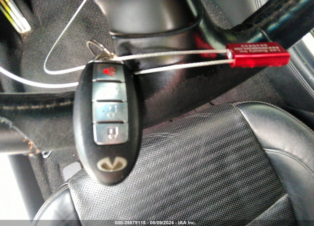 2015 INFINITI Q70 3.7 VIN: JN1BY1AP4FM540975