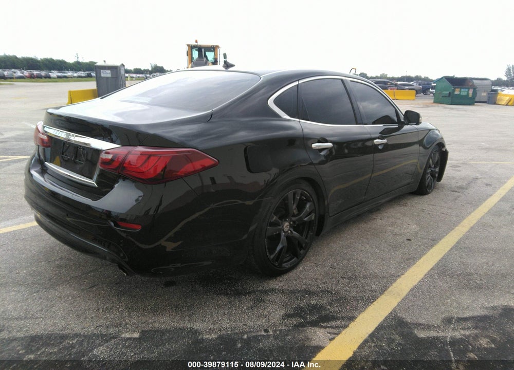 2015 INFINITI Q70 3.7 VIN: JN1BY1AP4FM540975