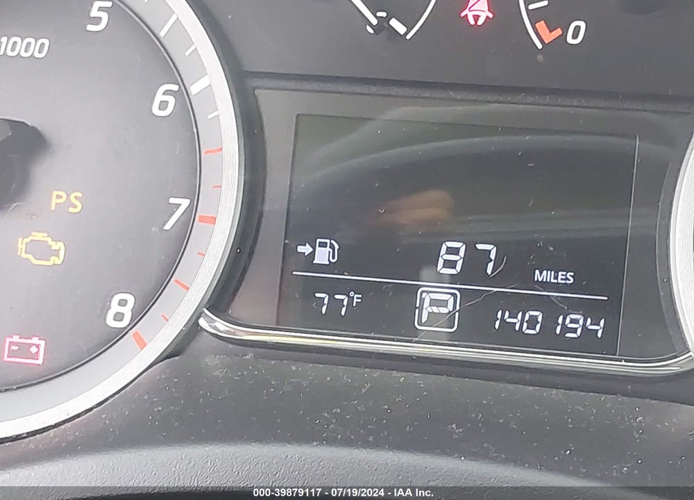 2015 NISSAN SENTRA VIN: 3N1AB7AP8FY252194