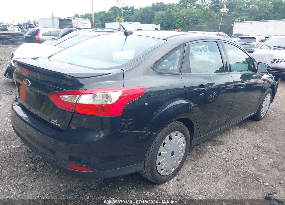 2013 FORD FOCUS SE VIN: 1FADP3F2XDL353993