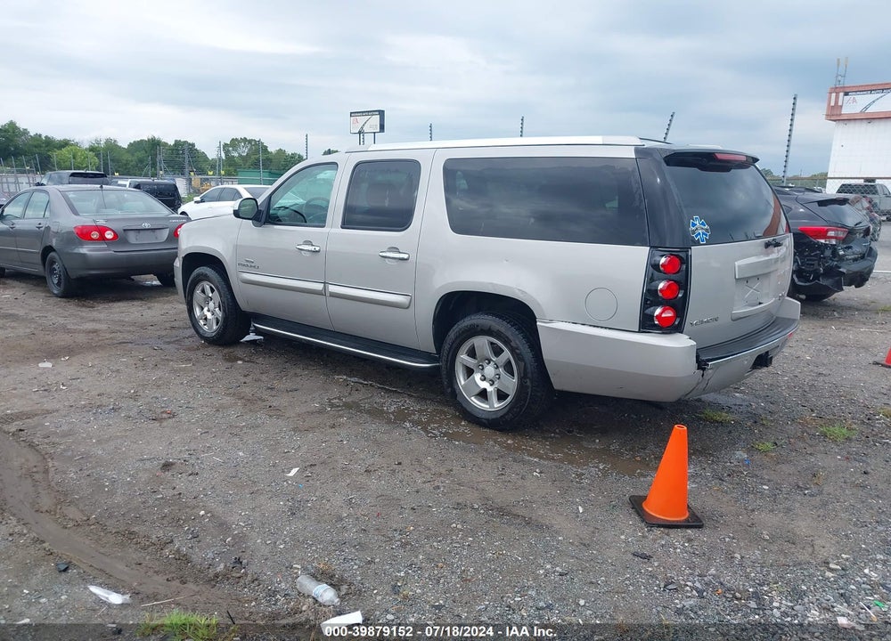 2008 GMC YUKON XL 1500 DENALI VIN: 1GKFK66888J114990