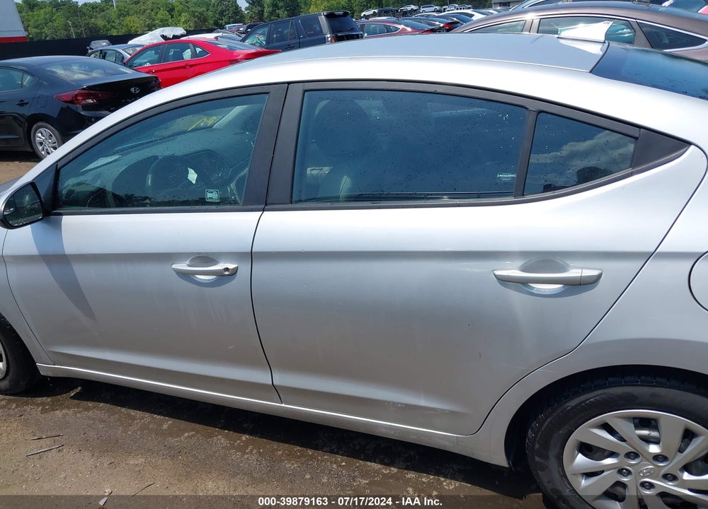 2017 HYUNDAI ELANTRA SE VIN: KMHD74LF7HU082037