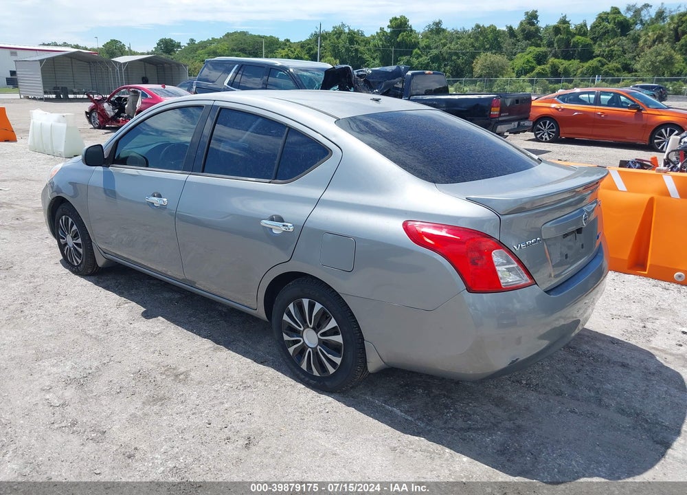 2014 NISSAN VERSA 1.6 SV VIN: 3N1CN7AP9EK452289