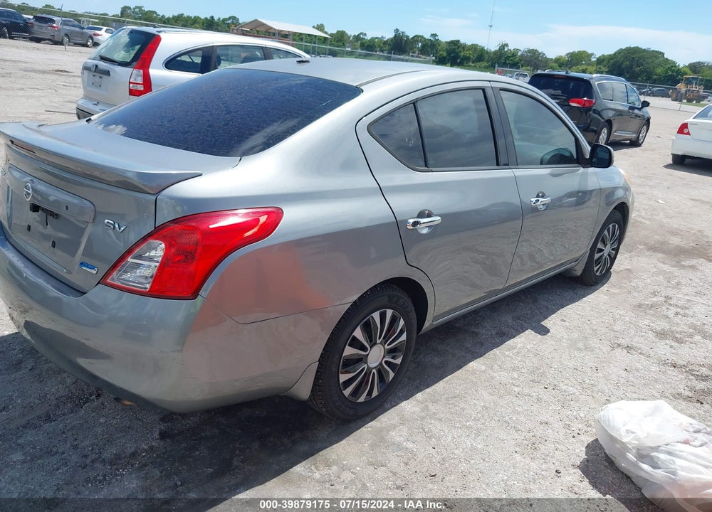 2014 NISSAN VERSA 1.6 SV VIN: 3N1CN7AP9EK452289