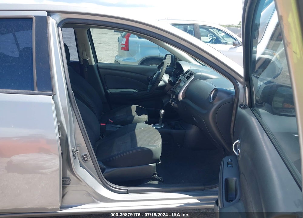 2014 NISSAN VERSA 1.6 SV VIN: 3N1CN7AP9EK452289