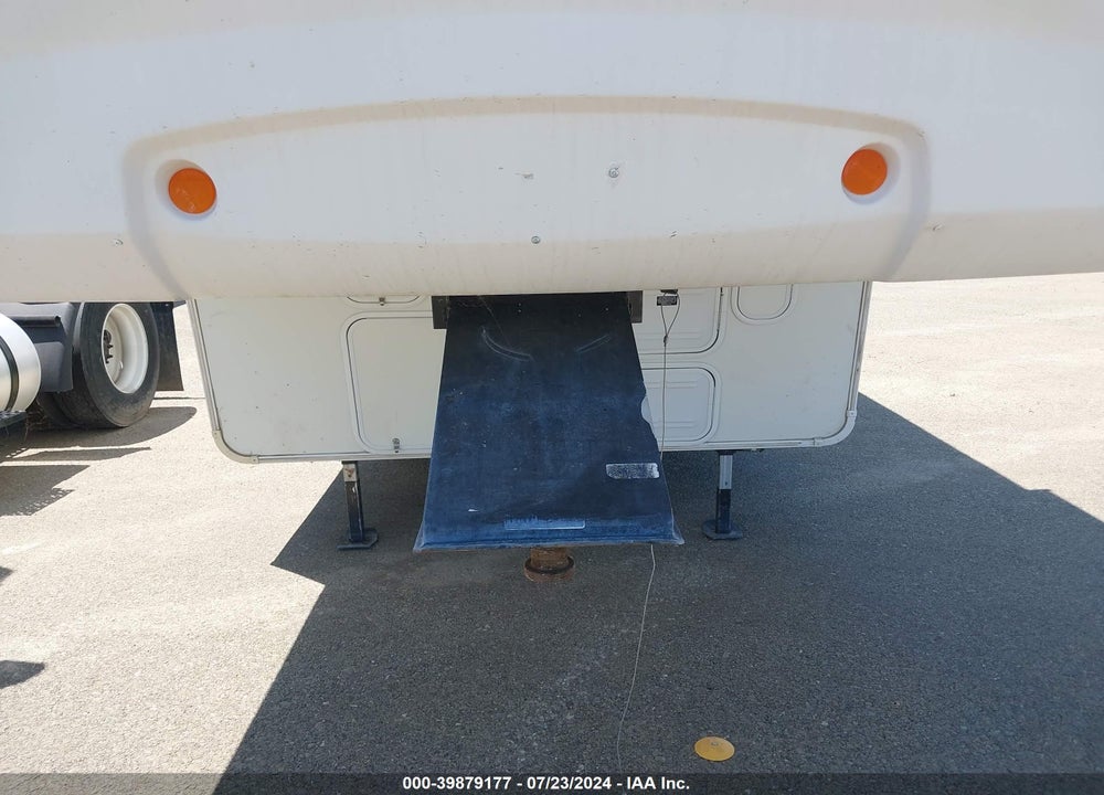 2004 COACHMEN TRAVEL VIN: 1TC3B255241307682