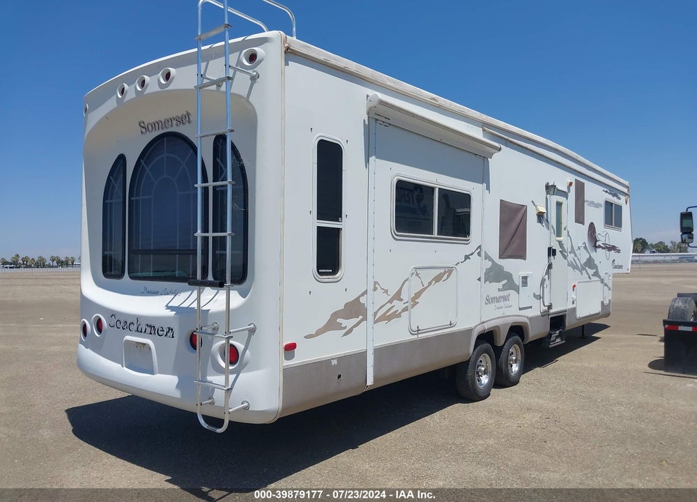2004 COACHMEN TRAVEL VIN: 1TC3B255241307682