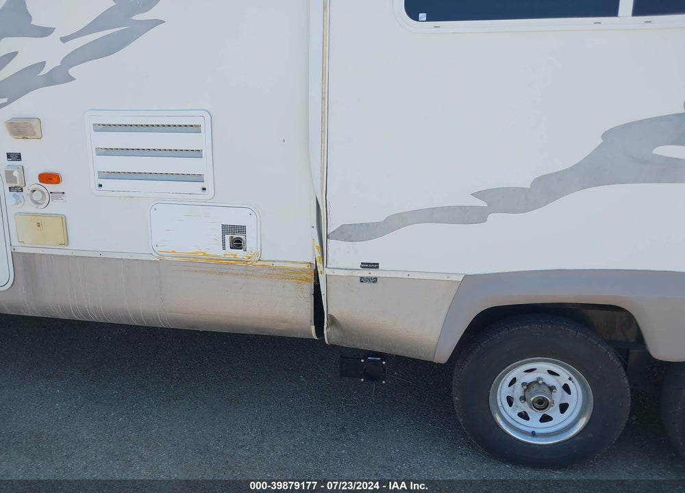 2004 COACHMEN TRAVEL VIN: 1TC3B255241307682