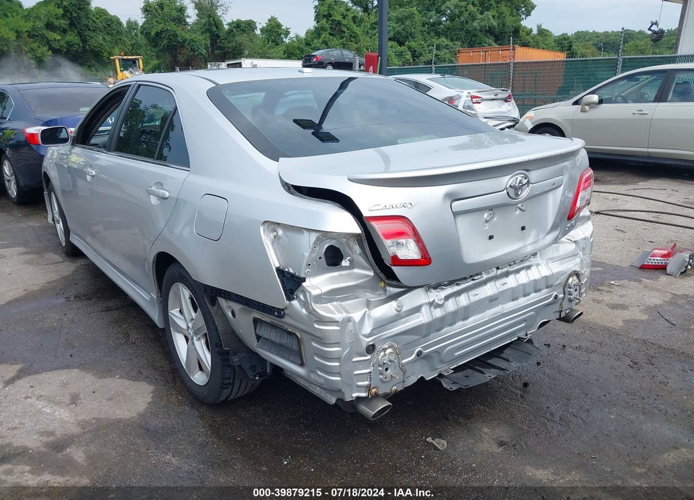 2011 TOYOTA CAMRY SE VIN: 4T1BF3EK9BU630030