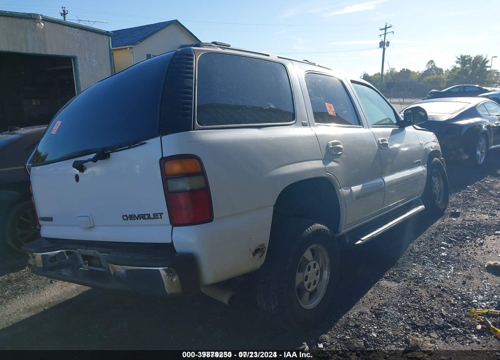 2002 CHEVROLET TAHOE LT VIN: 1GNEK13Z52J197557