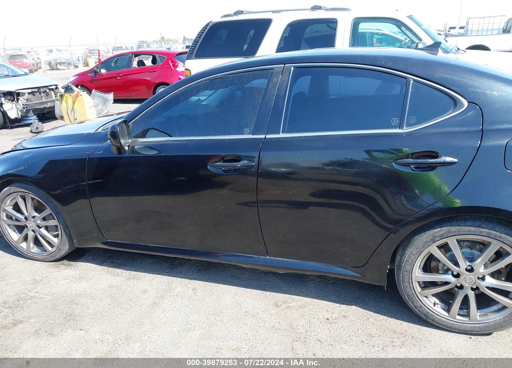 2008 LEXUS IS 350 VIN: JTHBE262985020128