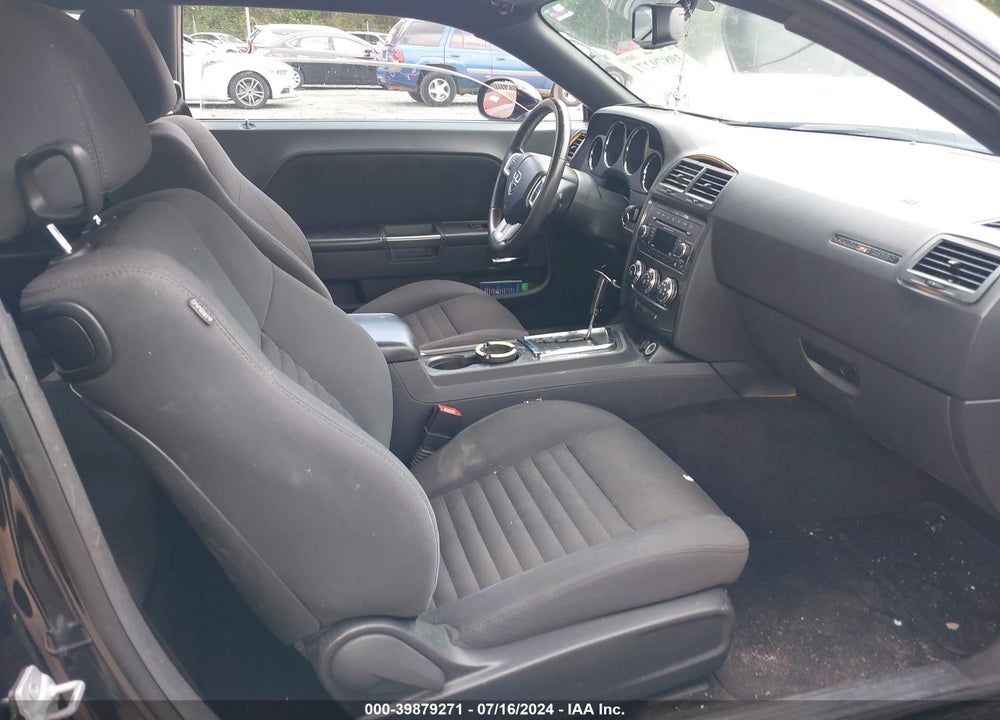 2013 DODGE CHALLENGER SXT VIN: 2C3CDYAG6DH724177