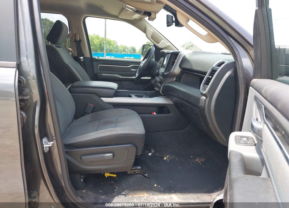 2019 RAM 1500 VIN: 1C6RREFT4KN531405