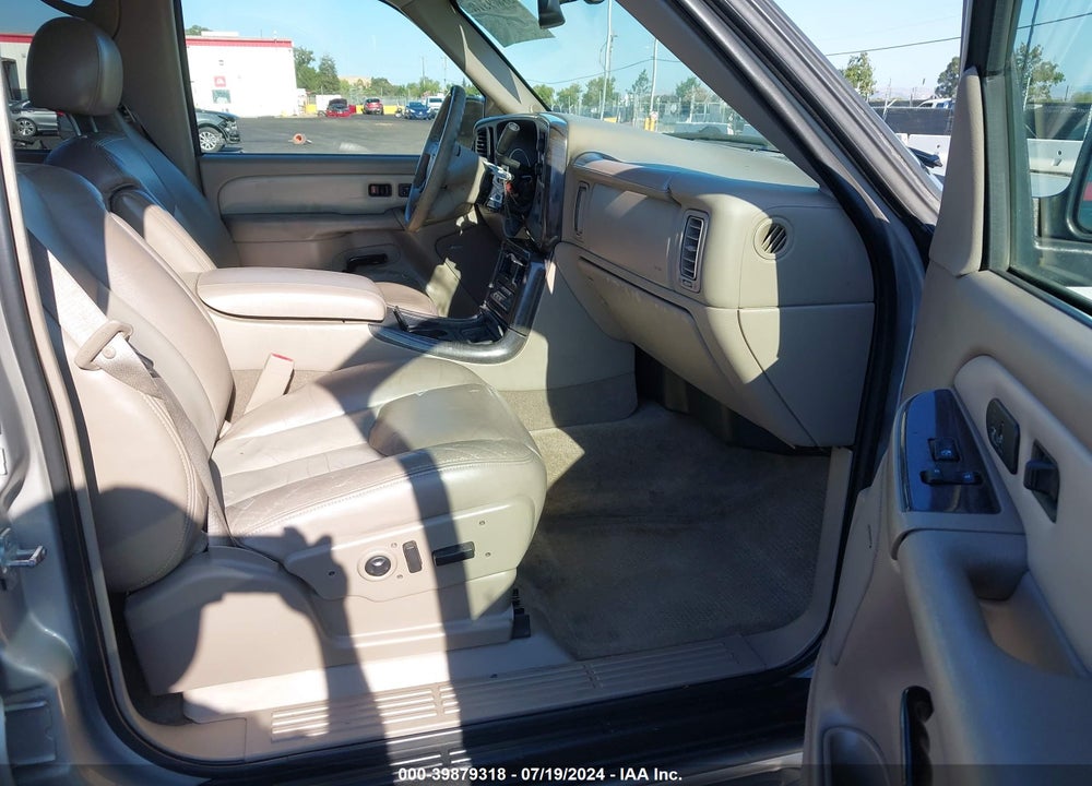 2004 GMC YUKON DENALI VIN: 1GKEK63U04J250568