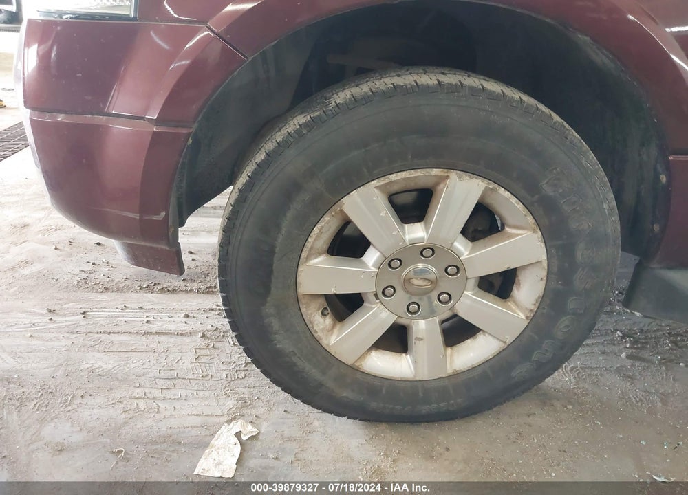 2010 FORD EXPEDITION XLT VIN: 1FMJU1G59AEA43350