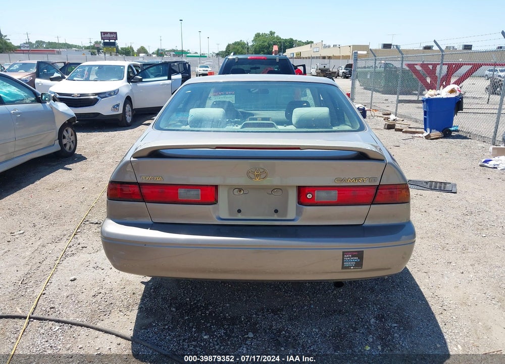 1999 TOYOTA CAMRY LE VIN: 4T1BG22K3XU478393