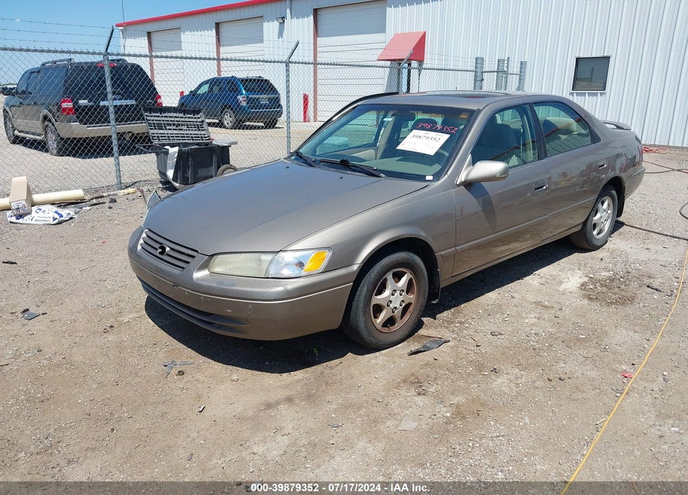 1999 TOYOTA CAMRY LE VIN: 4T1BG22K3XU478393