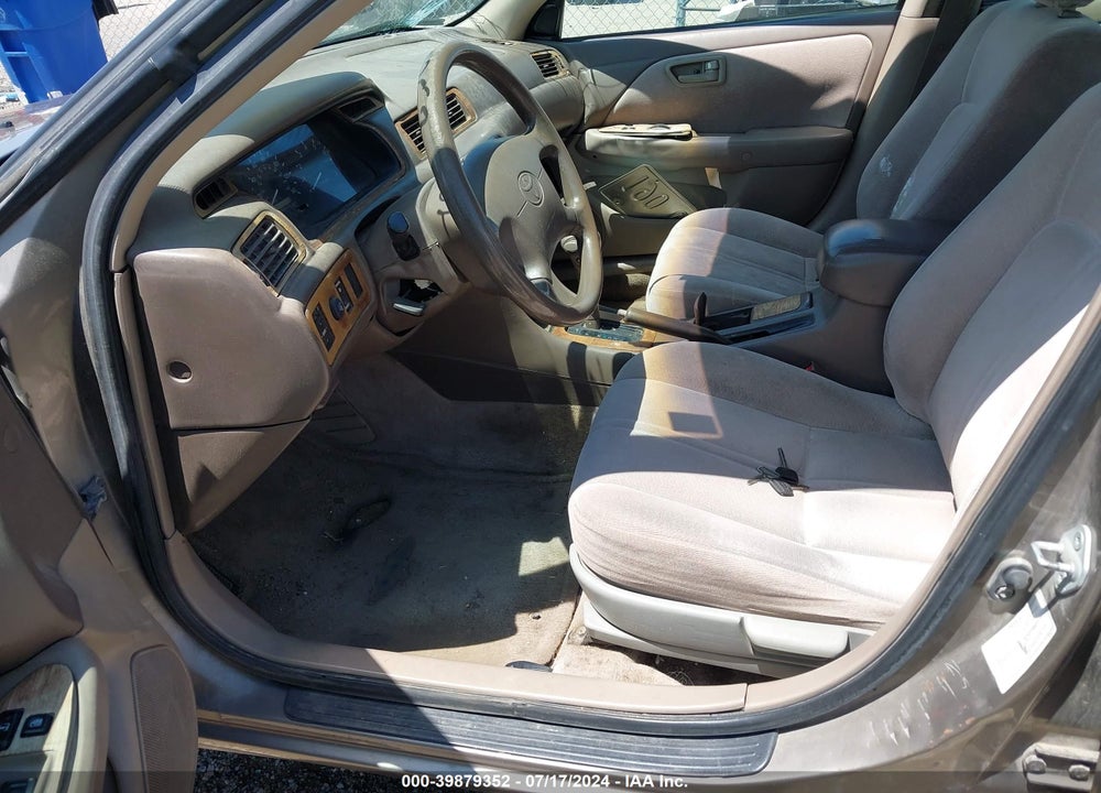 1999 TOYOTA CAMRY LE VIN: 4T1BG22K3XU478393