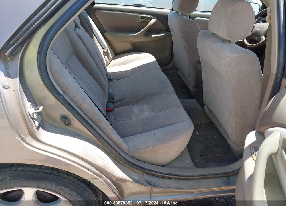 1999 TOYOTA CAMRY LE VIN: 4T1BG22K3XU478393
