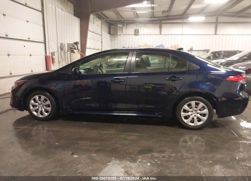 2020 TOYOTA COROLLA LE VIN: JTDEPRAE7LJ102054