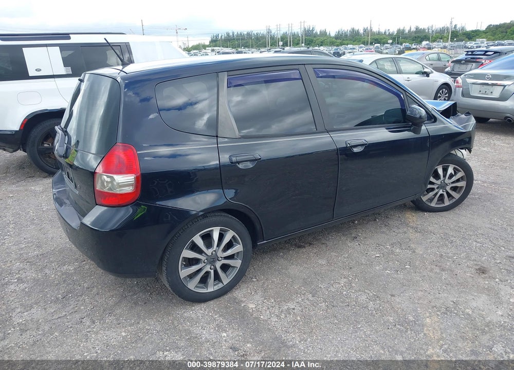 2008 HONDA FIT VIN: JHMGD38498S044203