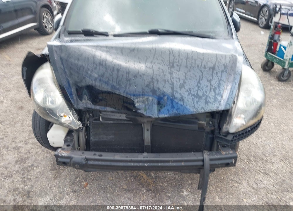 2008 HONDA FIT VIN: JHMGD38498S044203