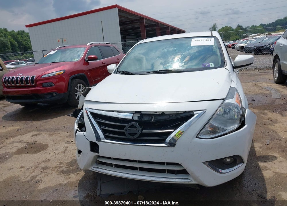 2018 NISSAN VERSA 1.6 SV VIN: 3N1CN7AP1JL821683