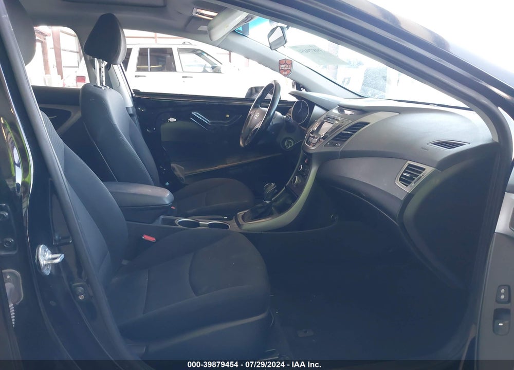 2015 HYUNDAI ELANTRA SE VIN: KMHDH4AE0FU357106
