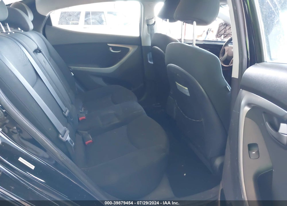 2015 HYUNDAI ELANTRA SE VIN: KMHDH4AE0FU357106