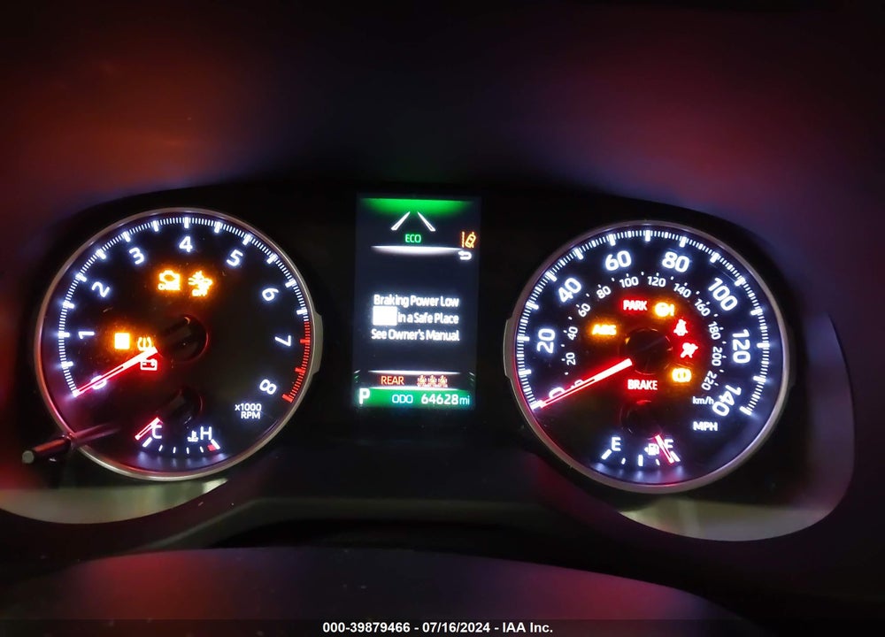 2019 TOYOTA RAV4 LE VIN: JTMF1RFV1KJ016185