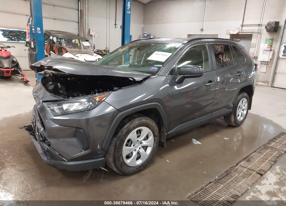 2019 TOYOTA RAV4 LE VIN: JTMF1RFV1KJ016185