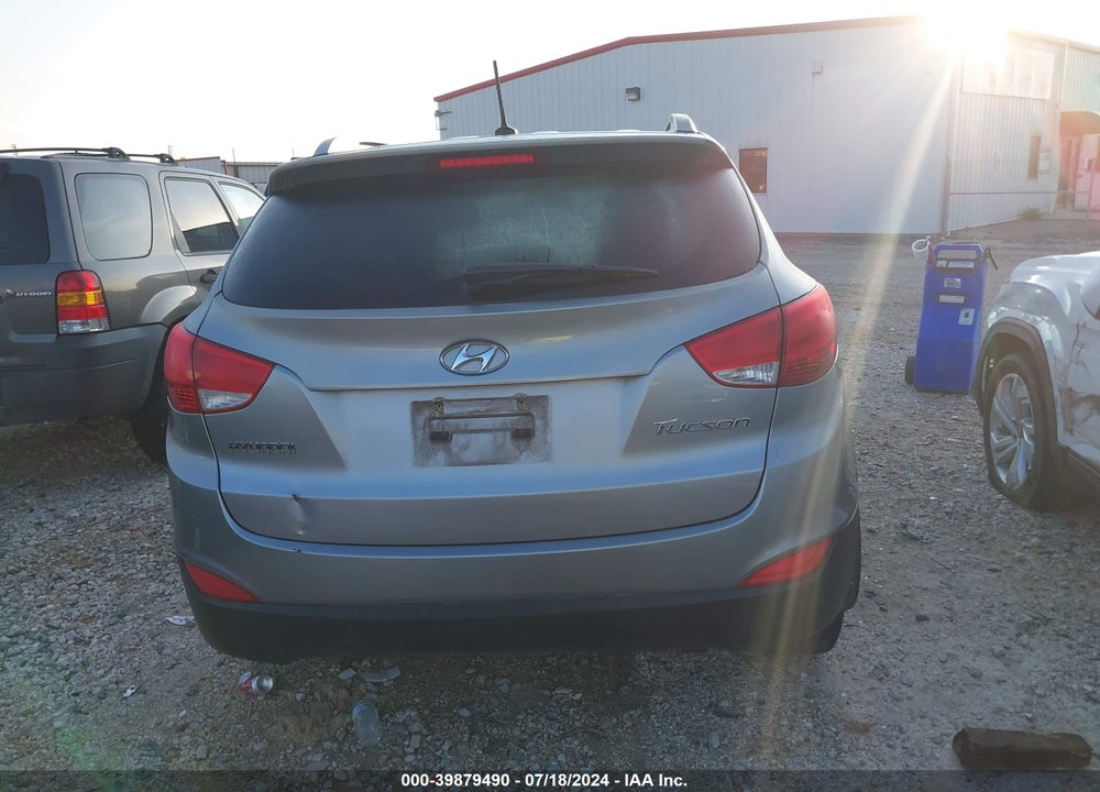 2011 HYUNDAI TUCSON GLS VIN: KM8JU3AC8BU125760