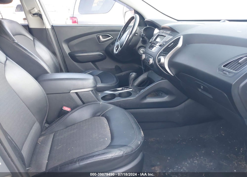 2011 HYUNDAI TUCSON GLS VIN: KM8JU3AC8BU125760