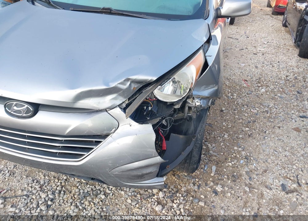 2011 HYUNDAI TUCSON GLS VIN: KM8JU3AC8BU125760