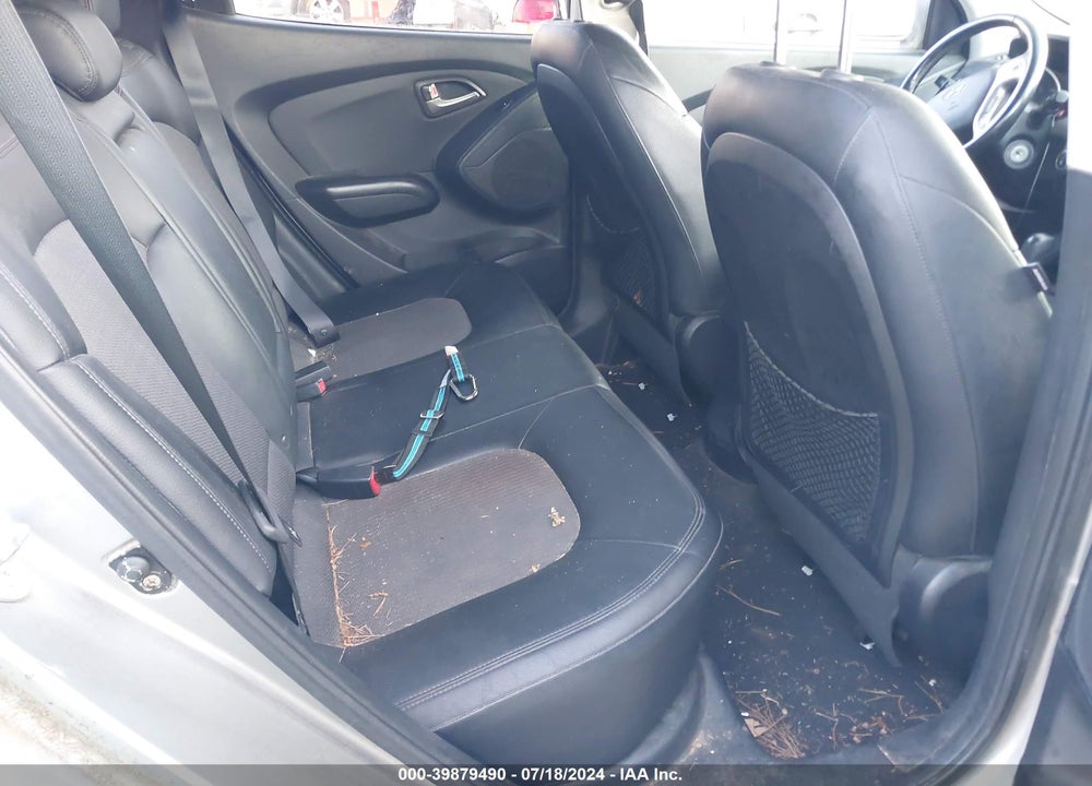 2011 HYUNDAI TUCSON GLS VIN: KM8JU3AC8BU125760