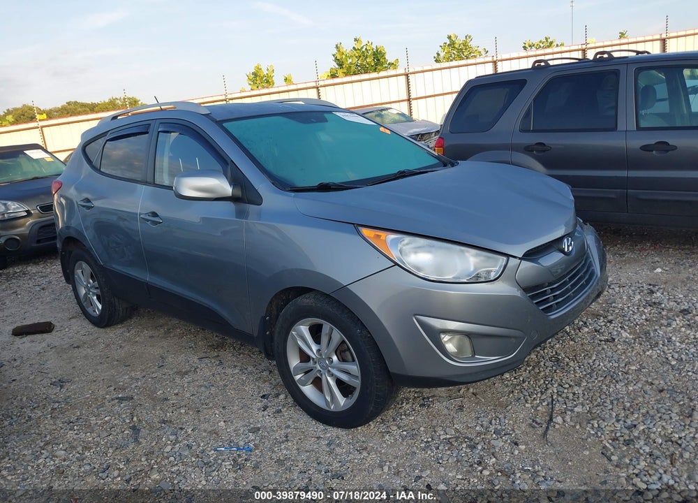 2011 HYUNDAI TUCSON GLS VIN: KM8JU3AC8BU125760