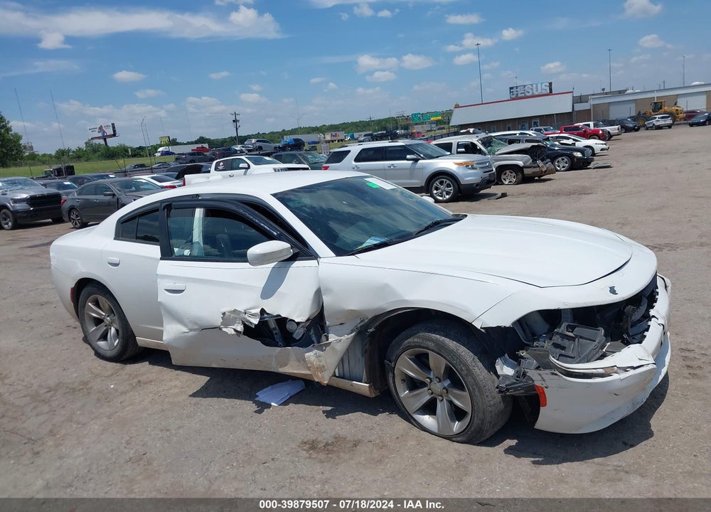 2017 DODGE CHARGER SXT RWD VIN: 2C3CDXHG9HH575639