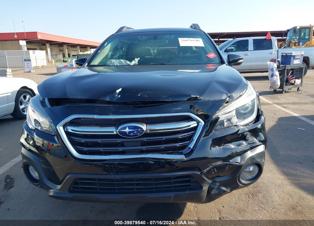 2018 SUBARU OUTBACK 3.6R LIMITED VIN: 4S4BSENCXJ3327701