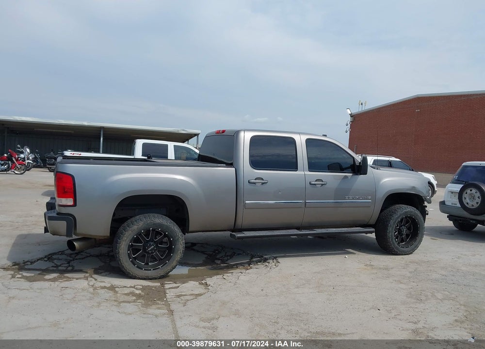 2013 GMC SIERRA 2500HD VIN: 1GT125E85DF214043