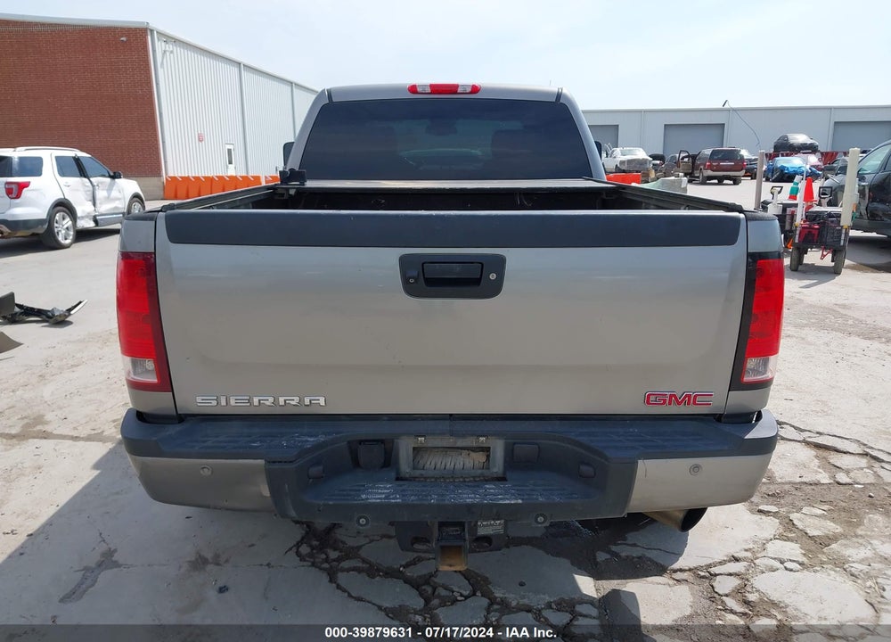 2013 GMC SIERRA 2500HD VIN: 1GT125E85DF214043