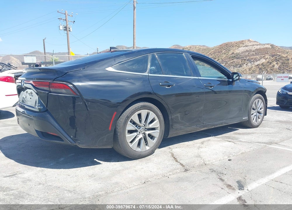 2022 TOYOTA MIRAI XLE VIN: JTDAAAAA7NA007303