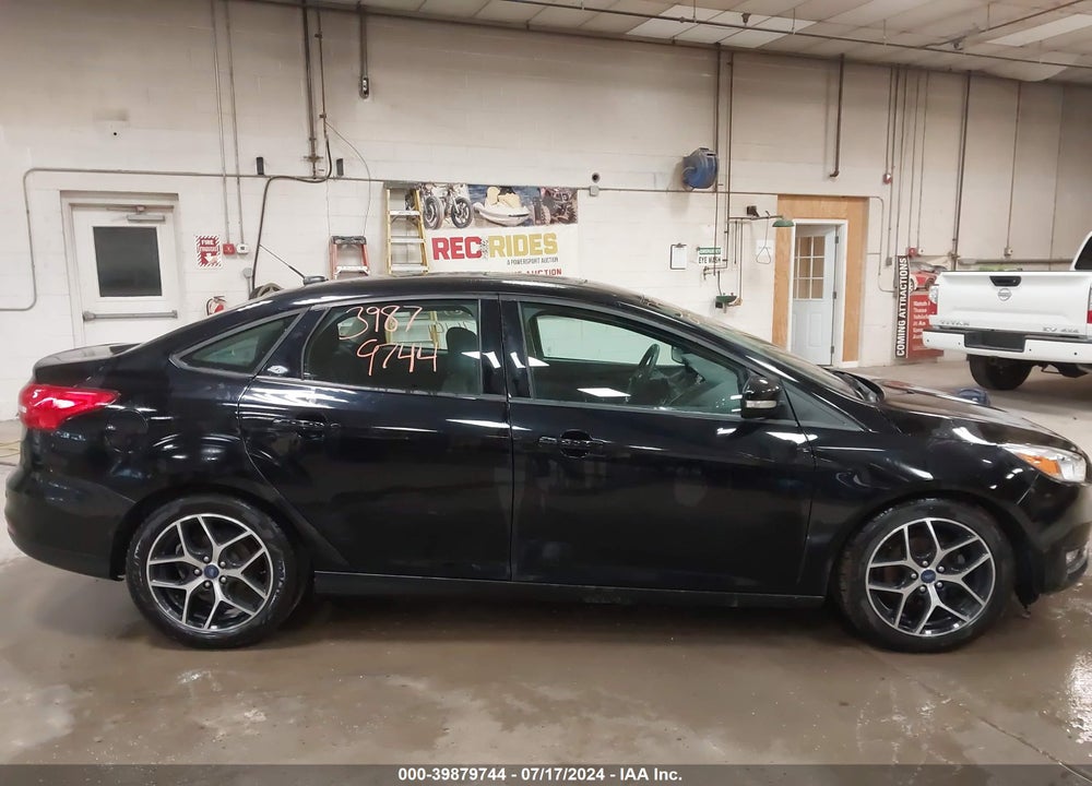 2018 FORD FOCUS SEL VIN: 1FADP3H2XJL254325