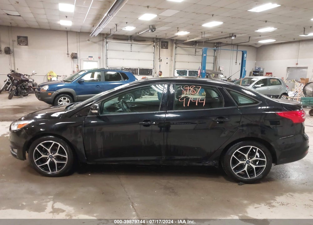 2018 FORD FOCUS SEL VIN: 1FADP3H2XJL254325